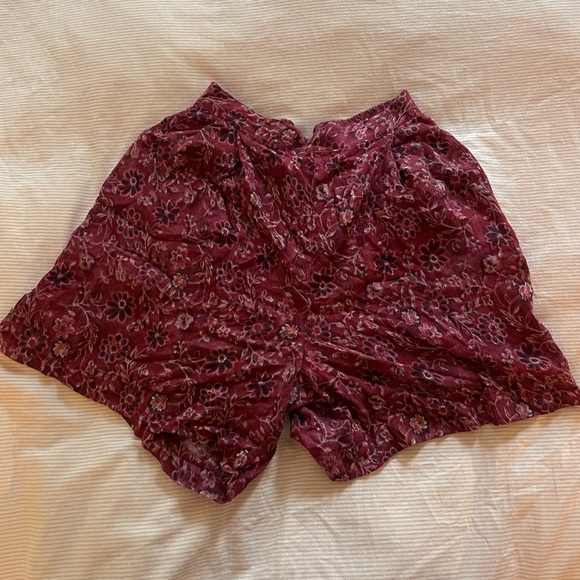 Maggie Lawrence 90’s Tank & Short Set - Picture 4 of 6